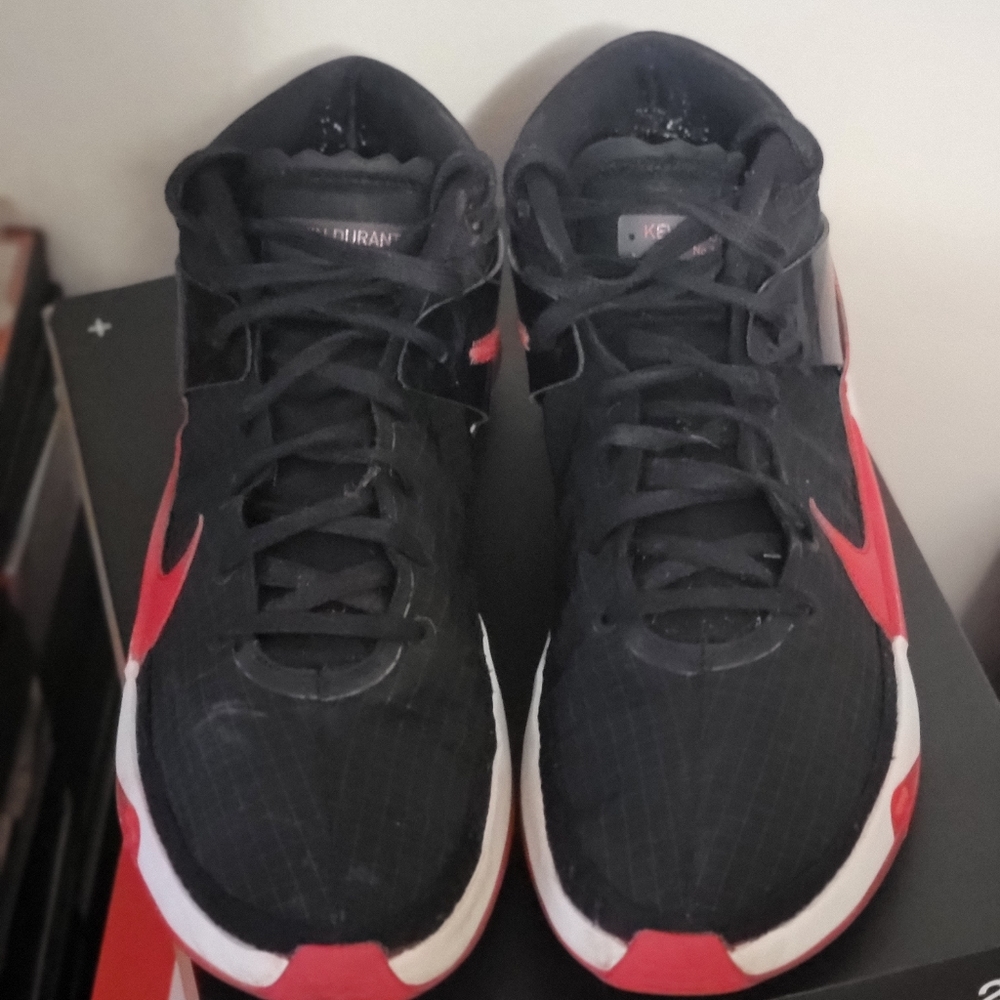 K.D. 13 "bred"